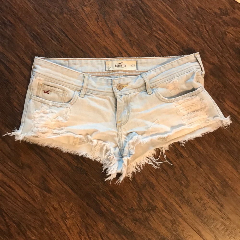 Hollister shorts size 7
